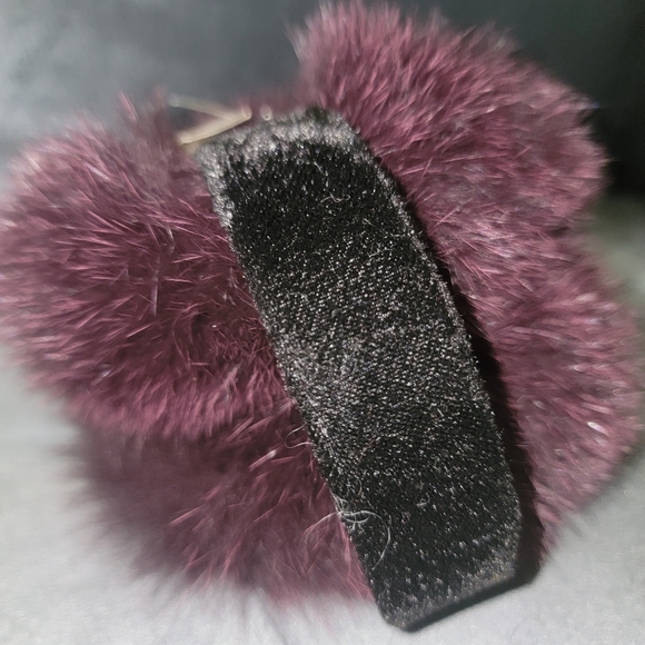 NWT Genuine Fox Fur Merlot Earmuffs Velvet Band - Picture 3 of 9